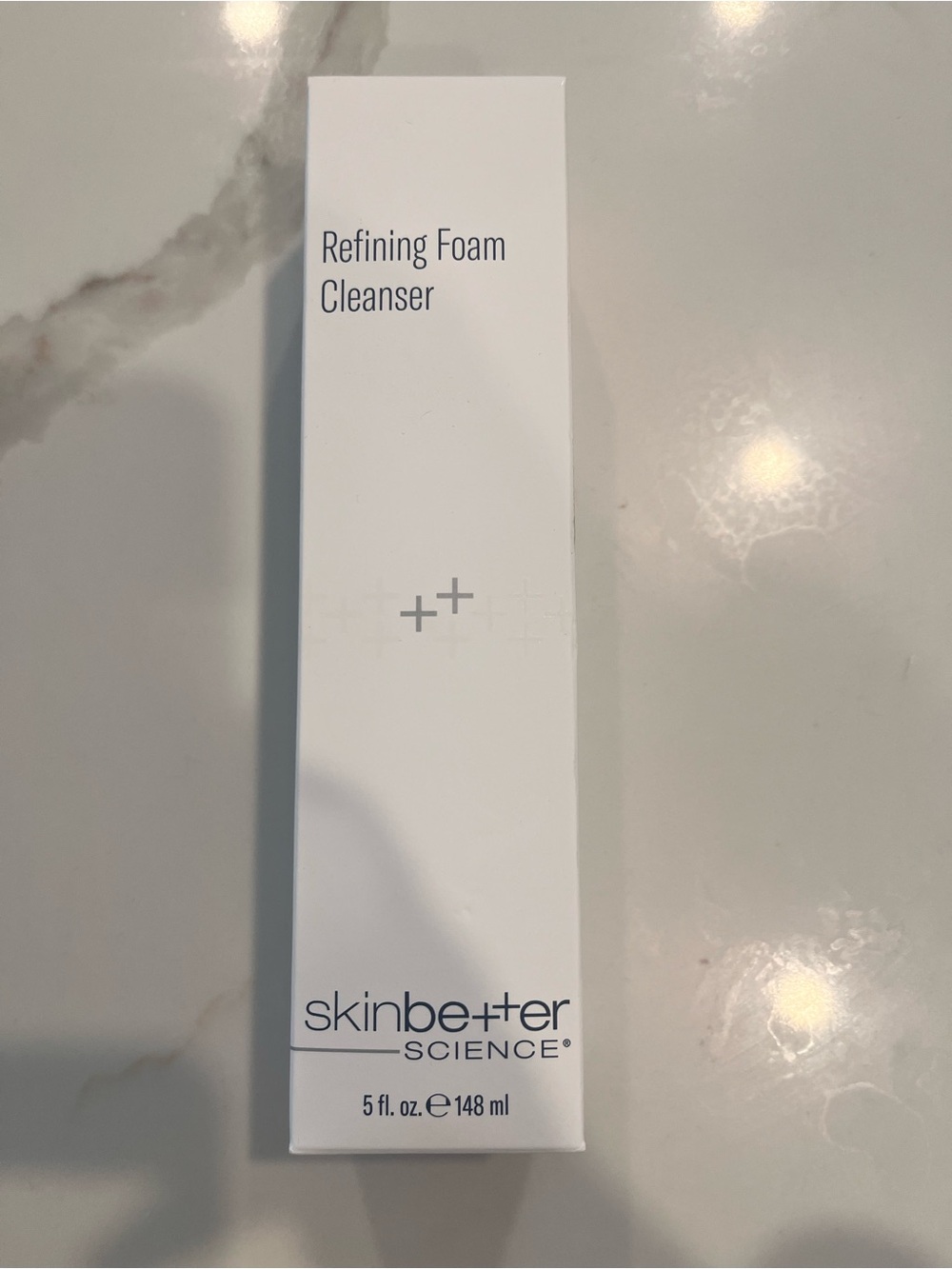 skinbetter science Refining Foam Cleanser — White